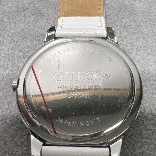Guess watch Swarovski - Mother of pearl Face, White Dial, White Band