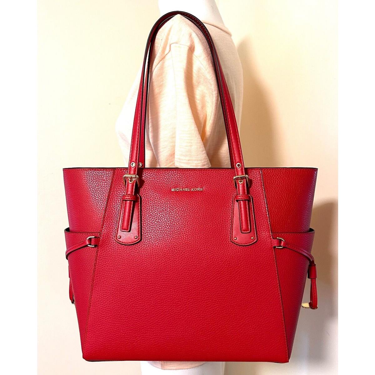 Michael Kors Voyager East West Pebbled Leather TZ Tote Shoulder Bag Red pebbled leather/gold