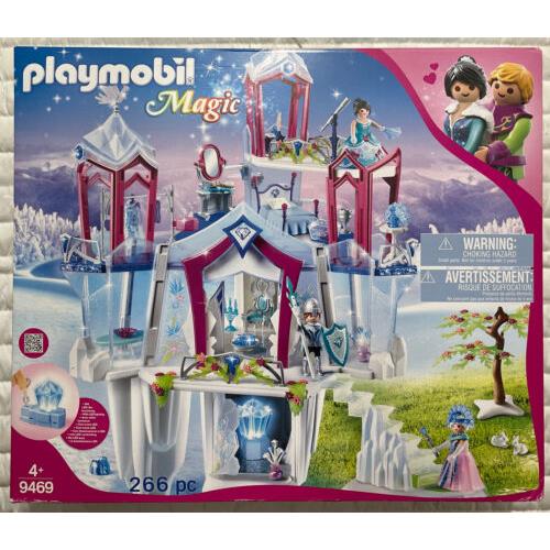 Playmobil Crystal Palace Magic Playset 9469 Light-up Winter Castle 266 Pieces