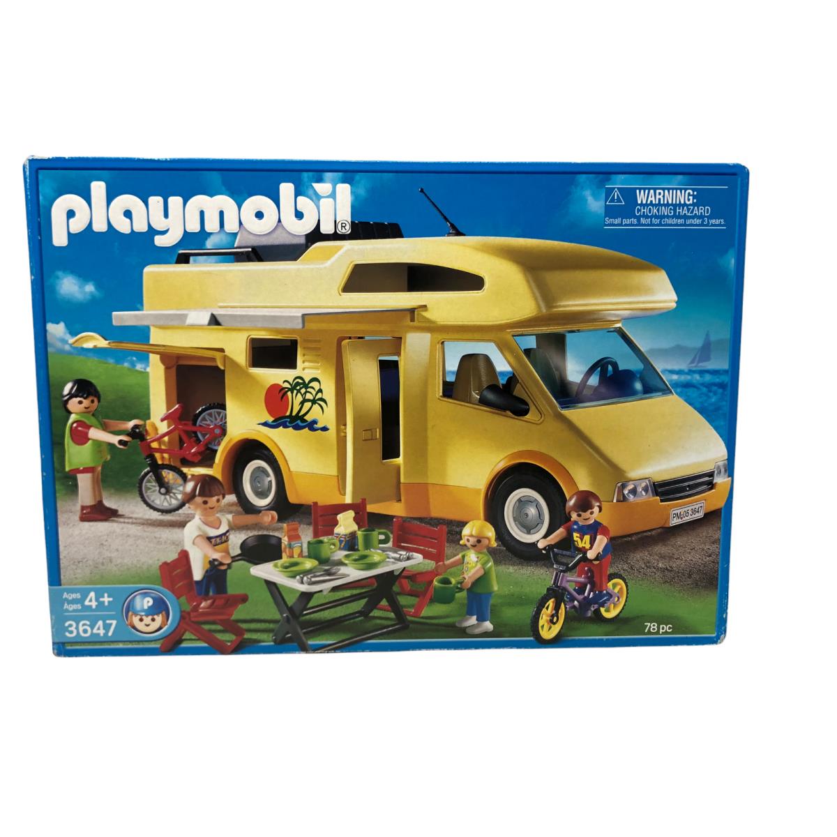 Playmobil 3647 Family Camper Motor Home Vehicle RV Travel Family Trip