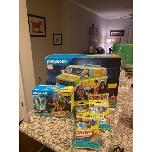 Playmobil Scooby-doo 72 Pc Playset Toy Van Daphne Velma Fred Shaggy Ghost