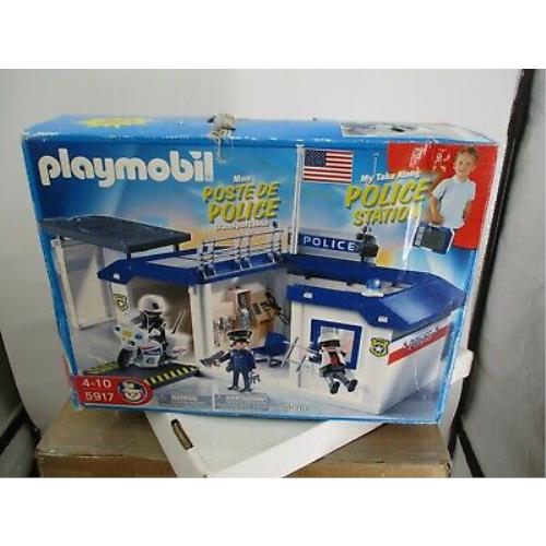 2009 Playmobil Toy Set Police Take A Long Station Model 5917