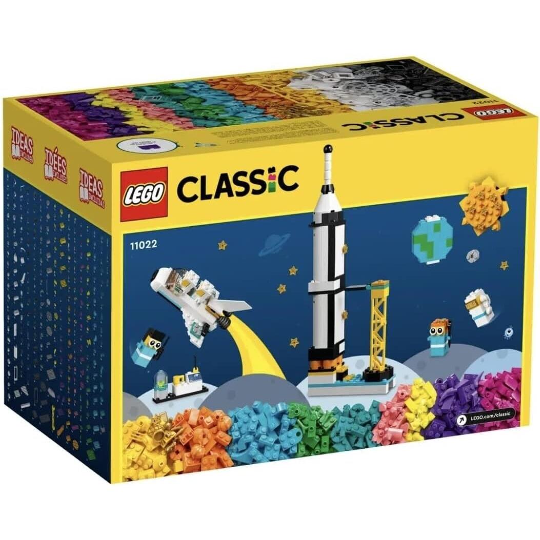 Lego Classic: Space Mission Set 11022 1700 Pieces