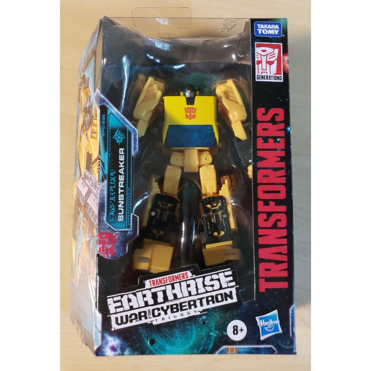 Generations War For Cybertron: Earthrise Sunstreaker Deluxe Action Figure