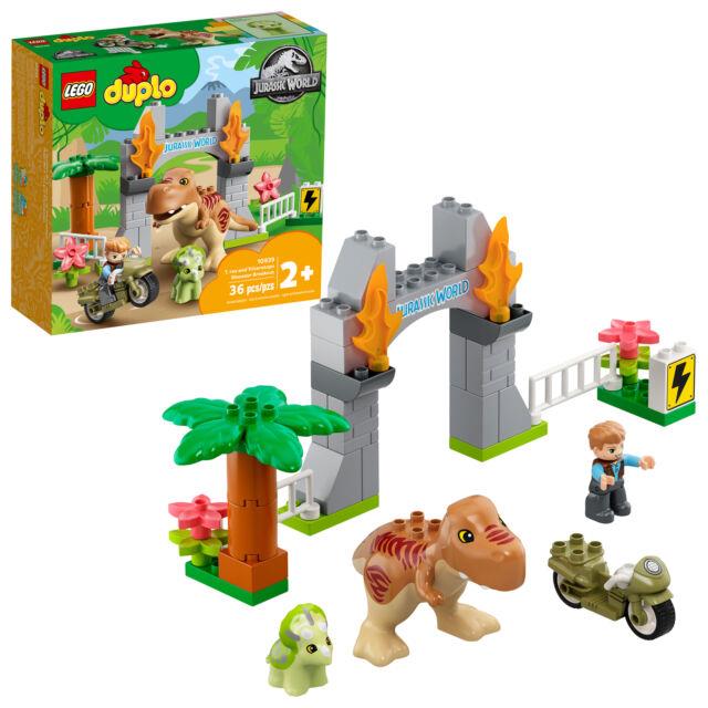 Lego T. Rex and Triceratops Dinosaur Breakout Duplo 10939