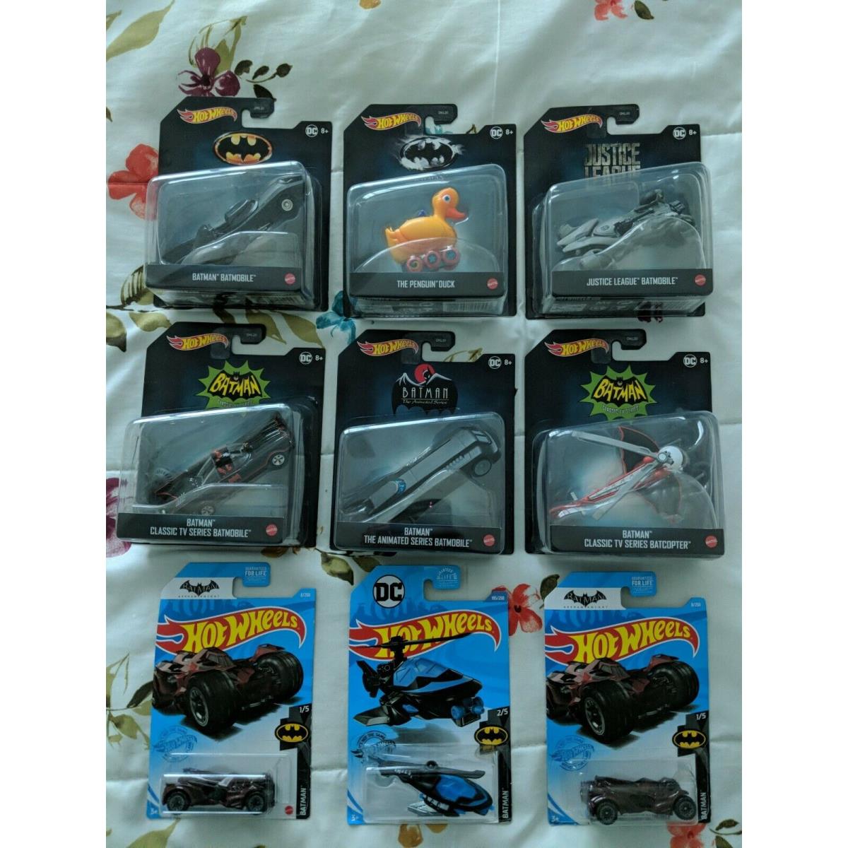 9 Items Hot Wheels Batman 1:50 Complete Set of 6 + 3 Bonus Batman Items NN