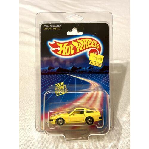1980 s Hot Wheels Nissan 300ZX No. 1454 Moc Yellow w/ Gho