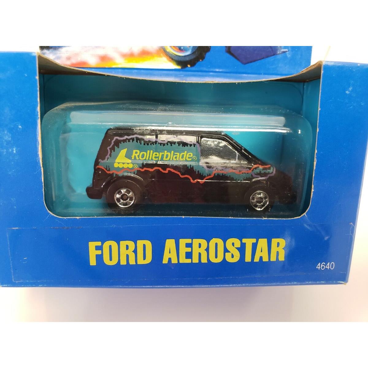 Hot Wheels Blue Box 1991 4640 Rollerblade Ford Aerostar KT24