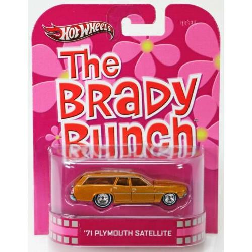 Hot Wheels The Brady Bunch `71 Plymouth Satellite X8917 Nrfp 2012 Gold 1:64