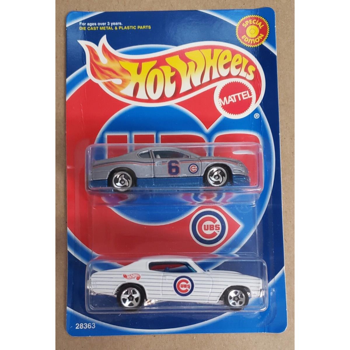 Hot Wheels Day Chicago Cubs Chevelle and Monte Carlo Set 2000 Giveaway - Crease