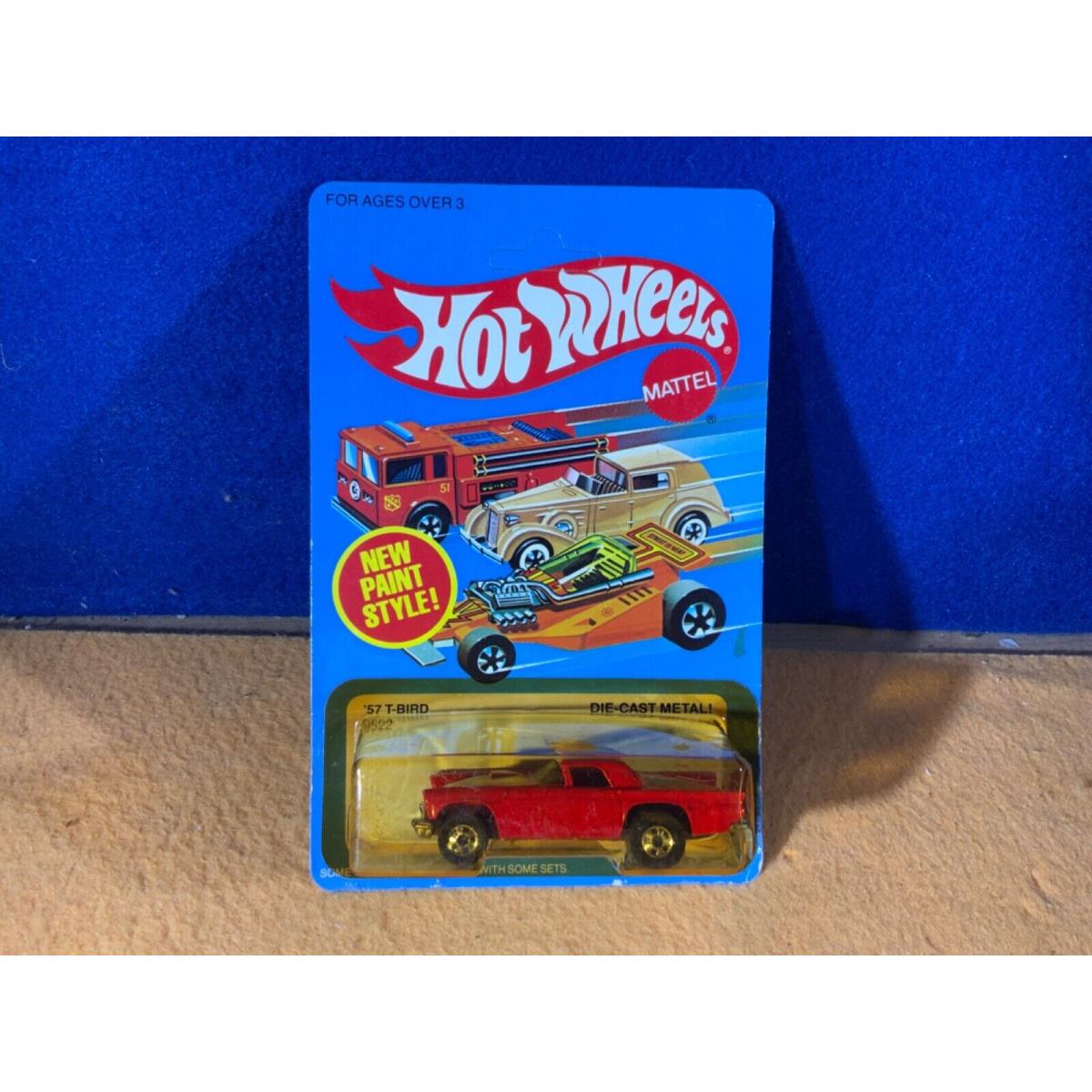 M9-51 Hot Wheels - 57 T-bird - 1982 - Cracked Blister Pack Unpunched Card 9522