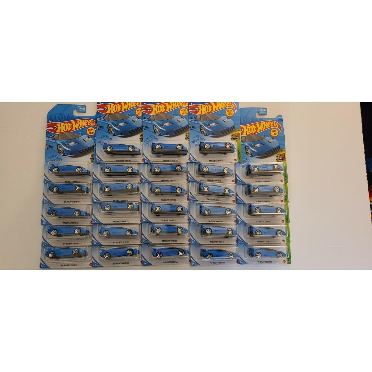 2021 Hot Wheels 28 `94 Bugatti EB110 SS