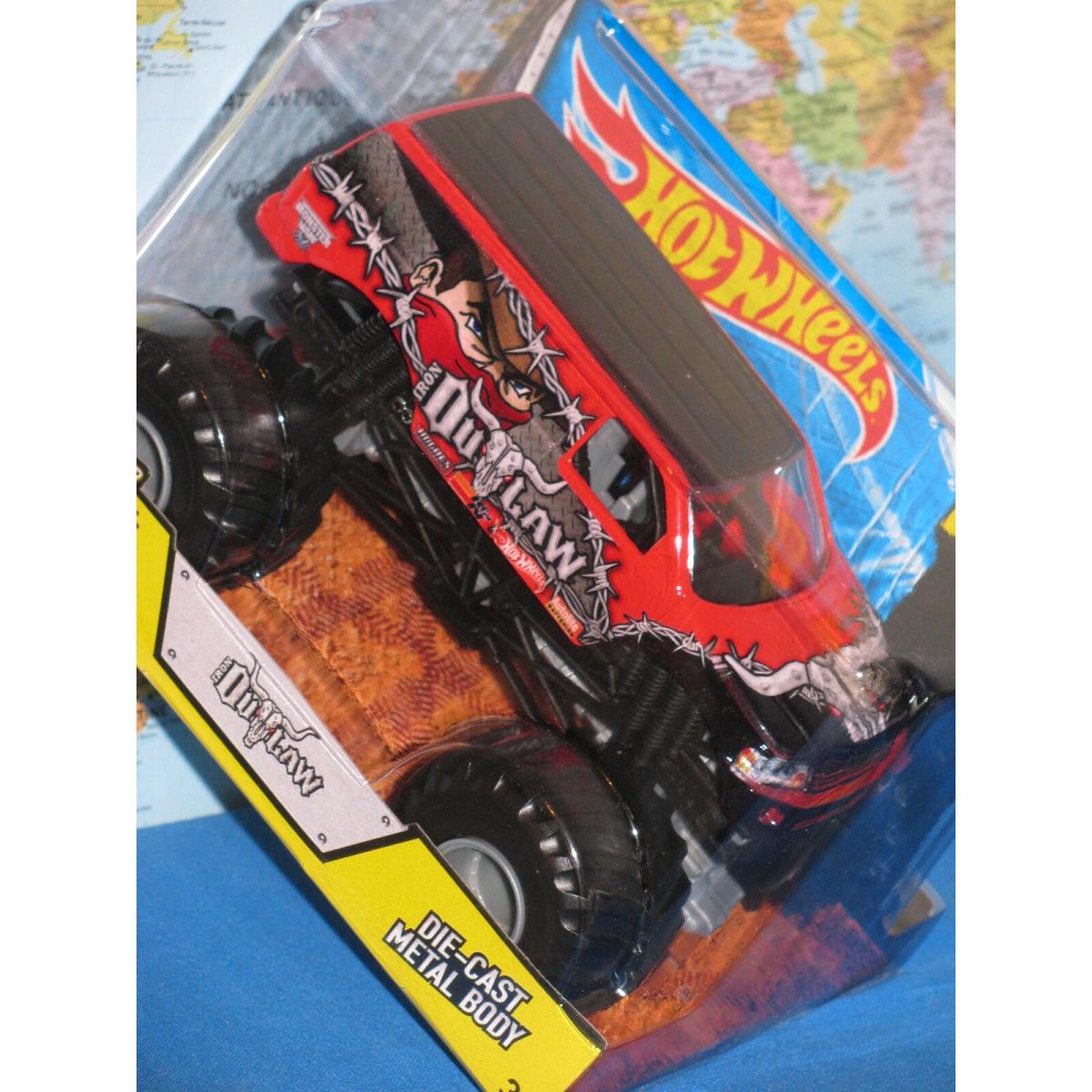 Hot Wheels toy OUTLAW - Red