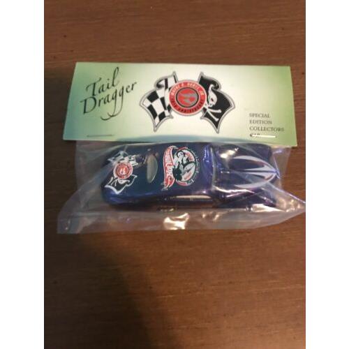 Hot Wheels Tail Dragger 21st Annual Collectors Convention Purple Red/white 1/65
