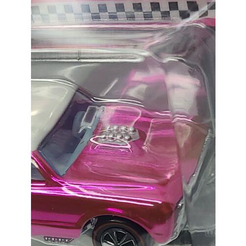 Hot Wheels toy  - Pink