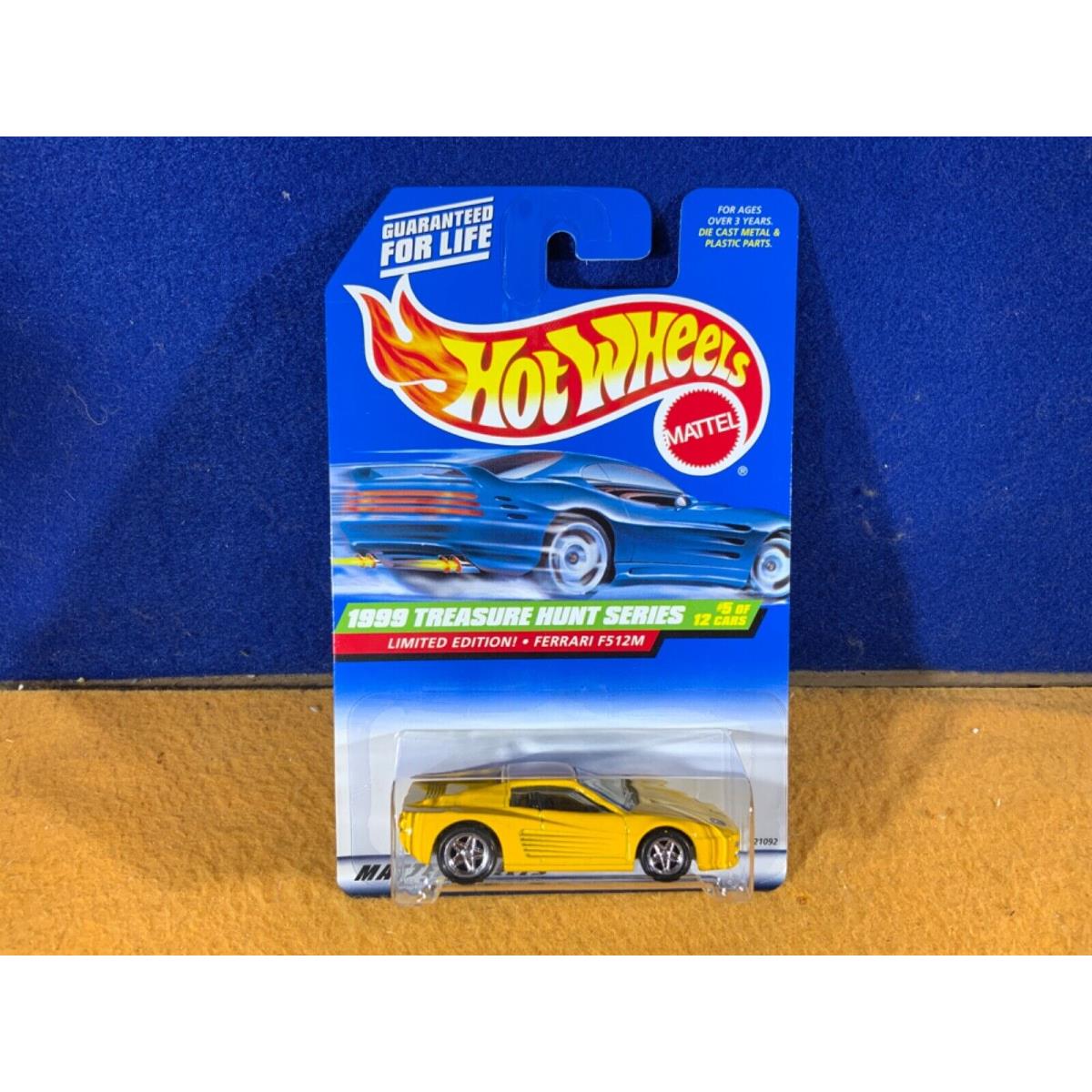 N9-75 Hot Wheels Treasure Hunt - Ferrari F512M - 1999 - 933 - Yellow