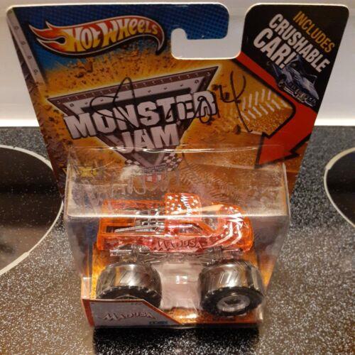 Madusa Hot Wheels Monster Jam Truck 1:64 Autographed Crushable Car X-ray Vhtf