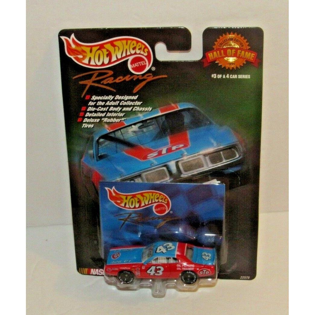 Hot Wheels Racing Richard Petty Hall OF Fame 72 Charger Stock Car Nascar
