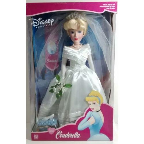 Disney Doll Princess Cinderella Bride Porcelain Brass Key Very Rare Vintage