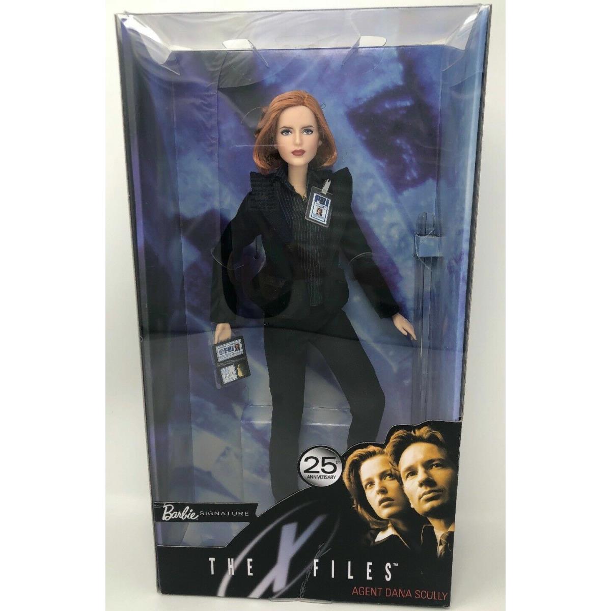 Mattel Barbie The X-files 25th Anniversary 2018 Agent Dana Scully Signature Doll