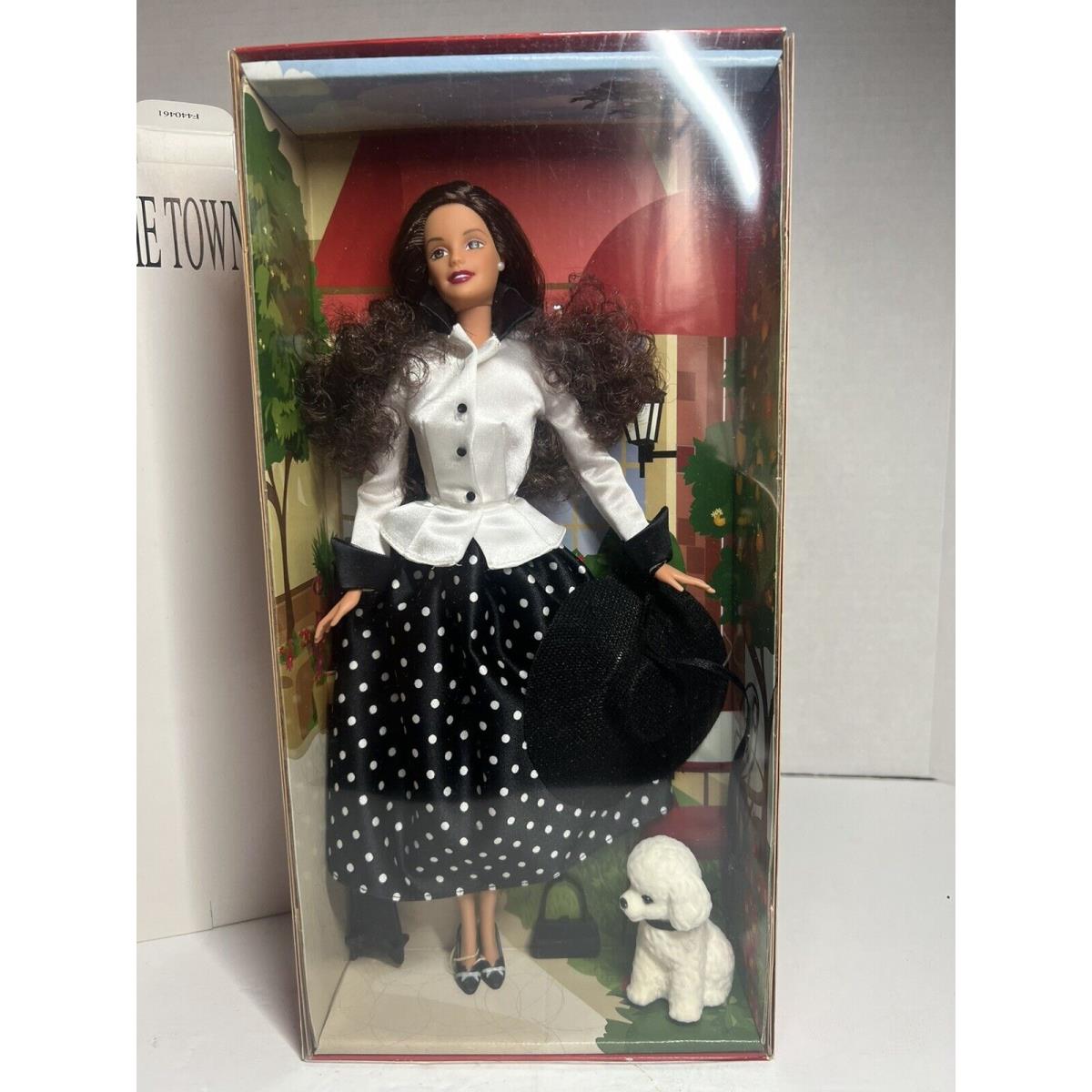 Mattel Talk of The Town Hispanic Barbie Doll - Complete Read