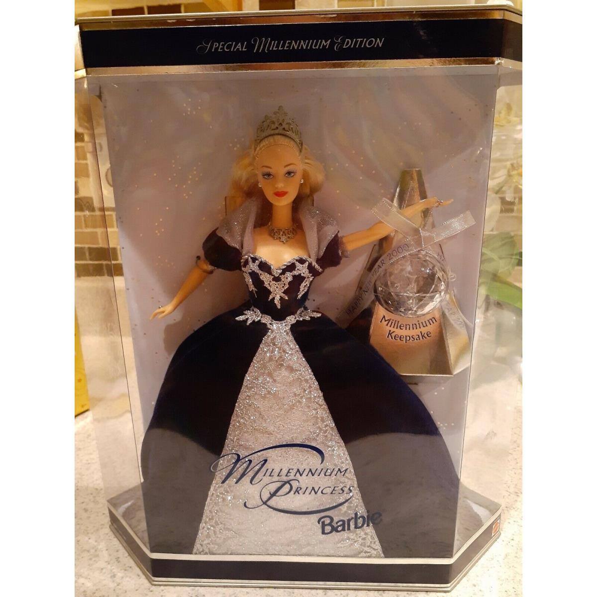 2000 Millenium Princess Barbie Special Edition Holiday Millenium Keepsake Incl