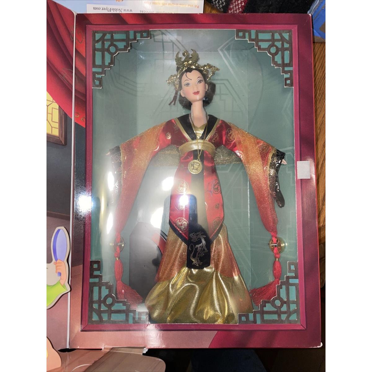 Disney Collector Dolls Imperial Beauty Mulan Film Premiere Edition