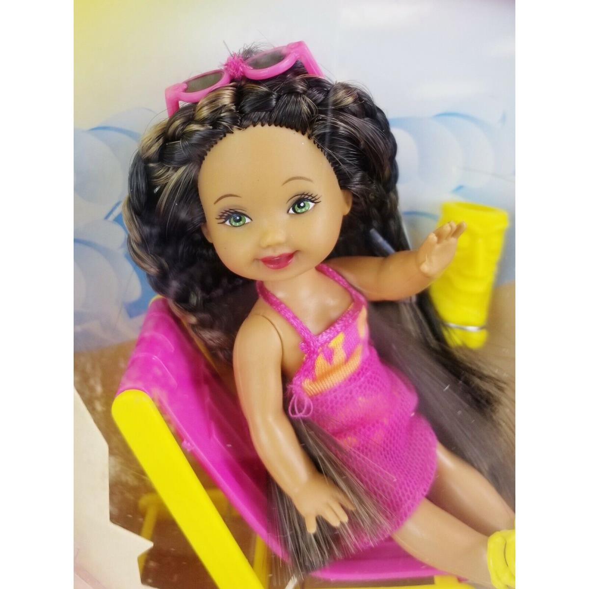 Barbie toy  - Varies Doll Eye