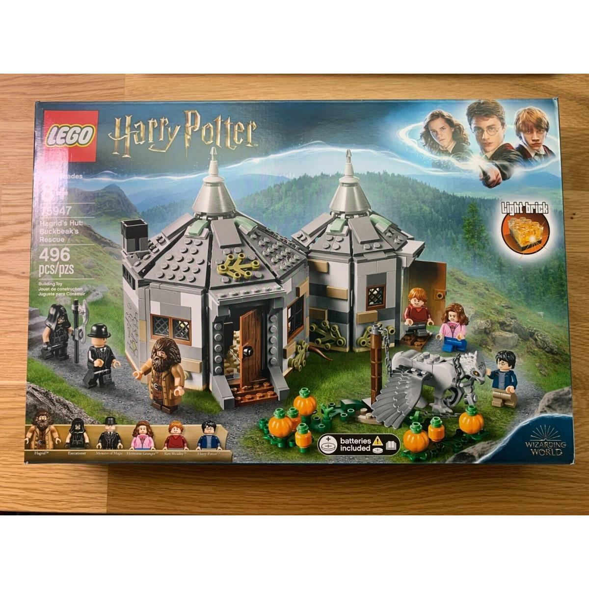 Lego Harry Potter 75947 Hagrid`s Hut: Buckbeak`s Recuse 496 Pcs w Light Brick