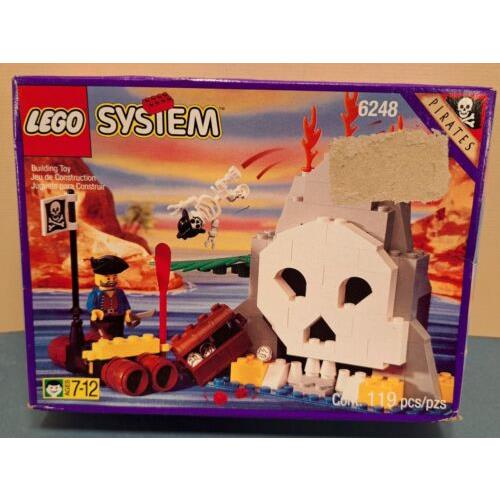 in The Box Vintage Lego Pirate I 6248 Volcano Island 1996 :