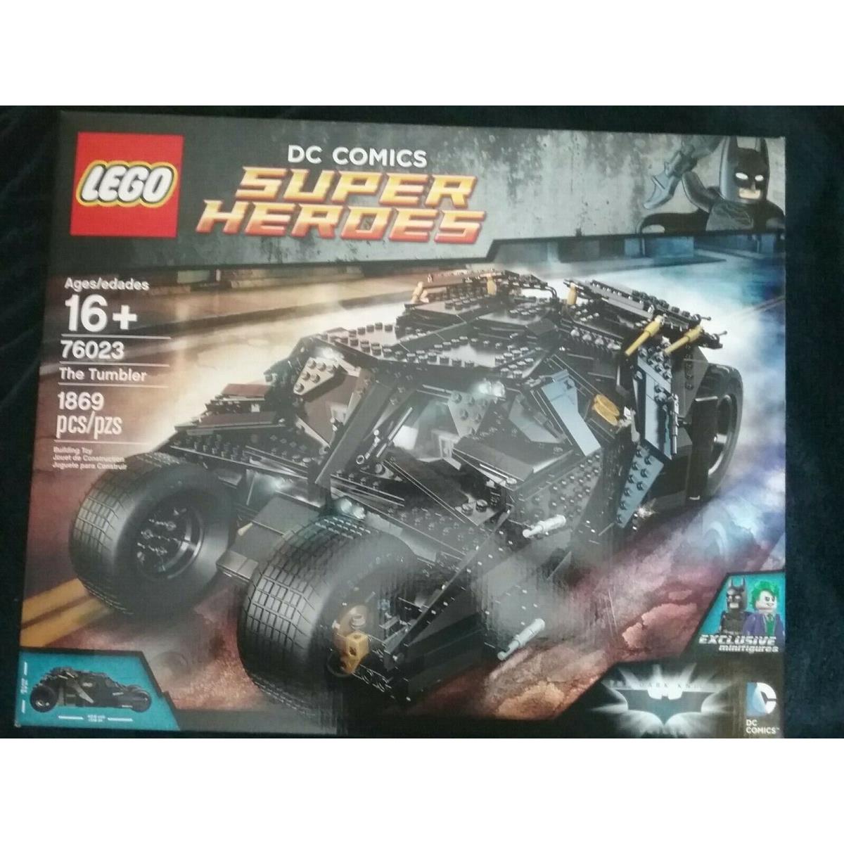 Lego DC Comics Super Heroes Tumbler 76023. Retired in Box