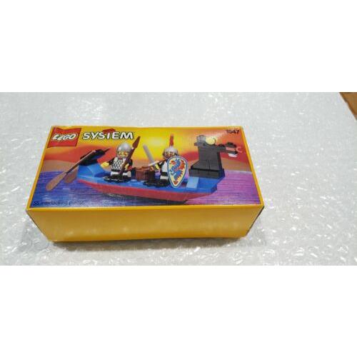 Lego 1547 Castle Black Knights Boat - 55 Pieces - 1993