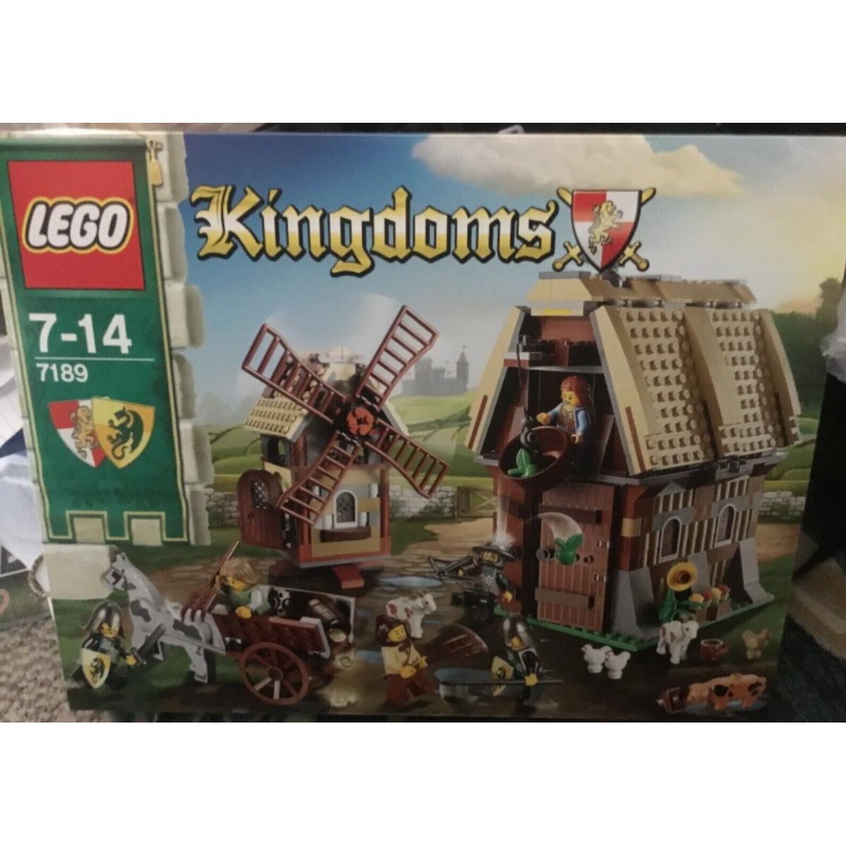 Lego Kingdom s Mill Village Raid Brand-new/sealed 7189 Rare/vintage