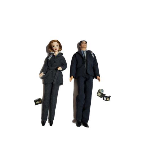 1998 The X-files Gift Set Agents Fox Mulder and Dana Scully. Out OF Box 4861
