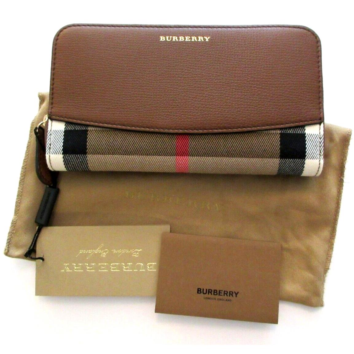 Burberry Elmore Wallet House Check Derby Zip Around