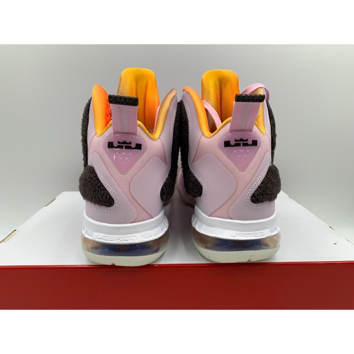 Nike shoes LeBron - Pink Multi 5