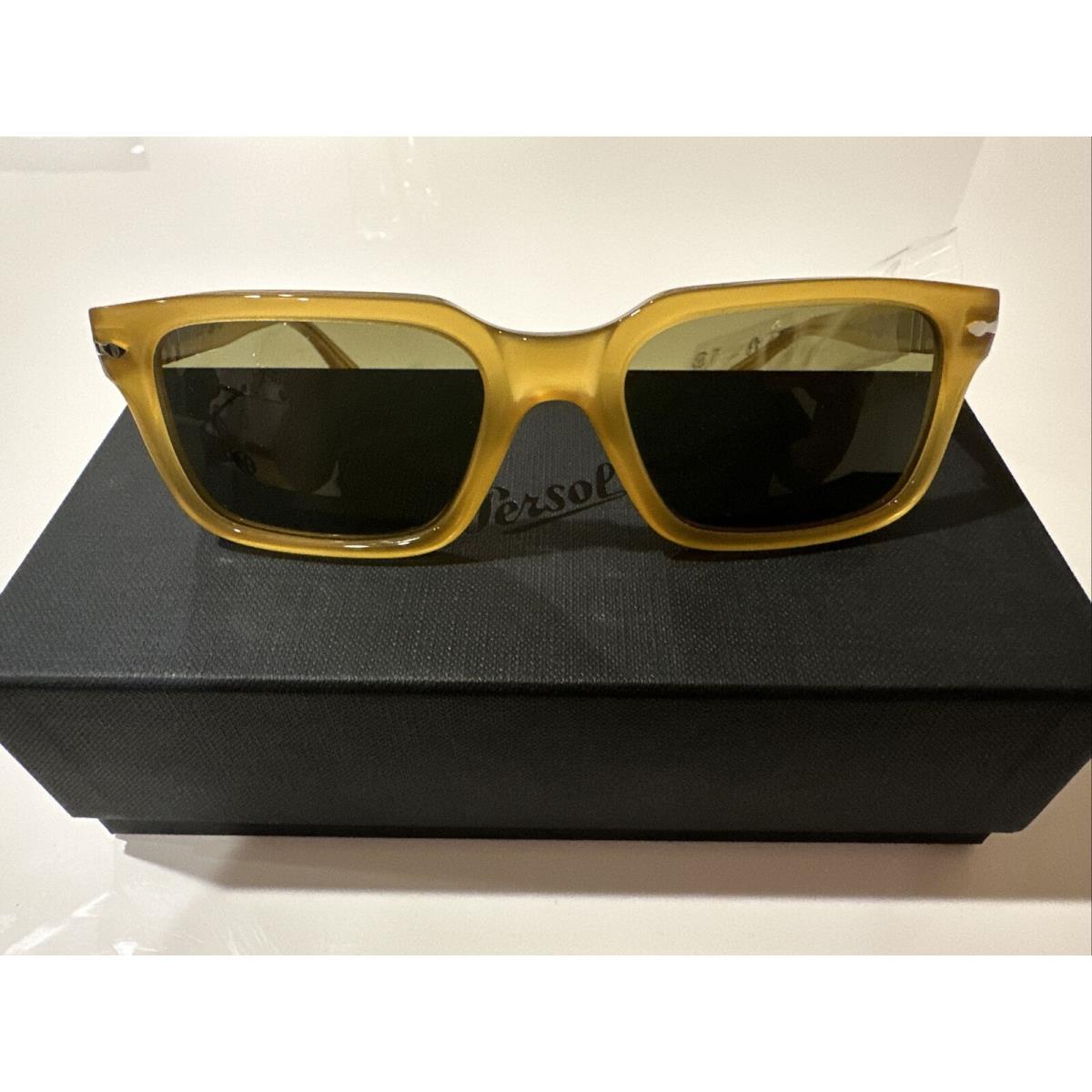 Persol Sunglasses PO 3272/S 204/4E Miele/green 53mm