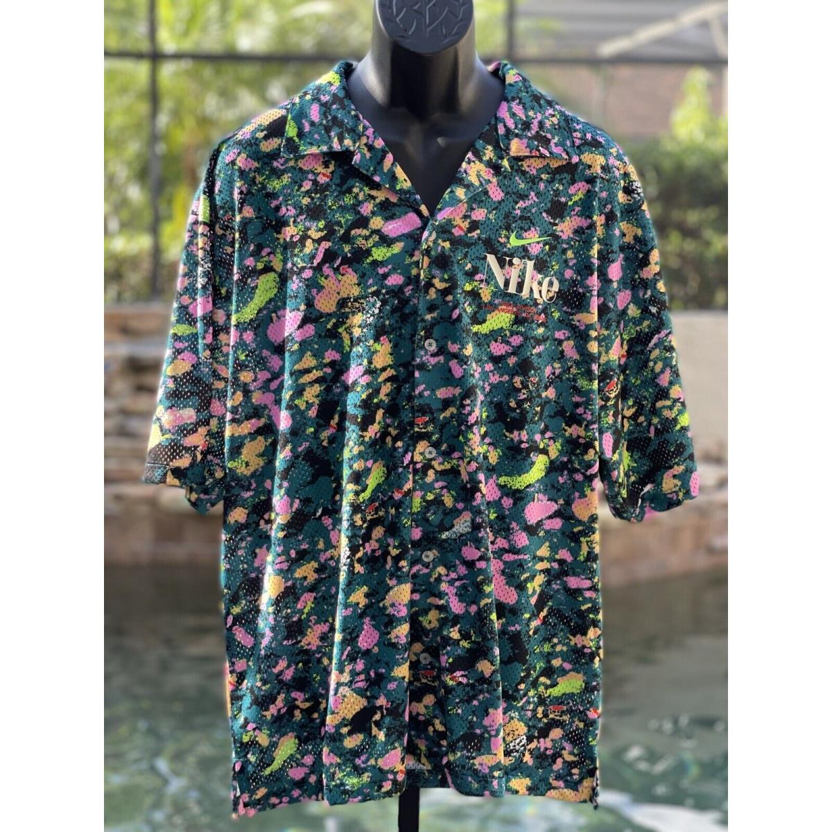 Mens Size S Nike Trek Division Mesh Floral Resort SS Button Up DR9966-367