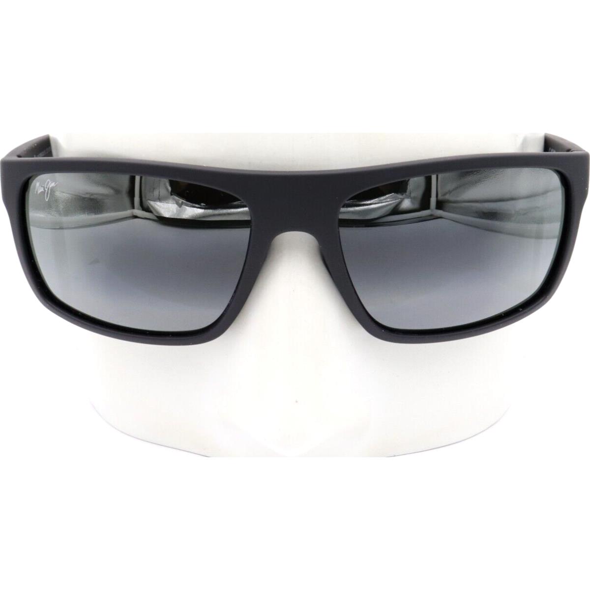 Maui Jim Byron Bay Gray Polarized Black Rubber Wrap Sunglasses 746-02MR
