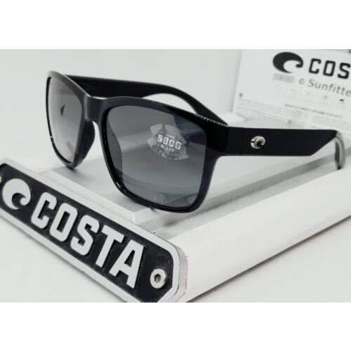 Costa Del Mar Black/gray Gradient Paunch Polarized 580G Sunglasses - Black Frame, Gray Lens