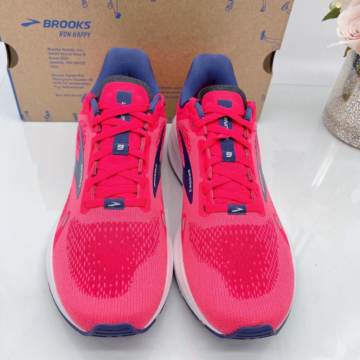 Brooks shoes Launch - Pink 2