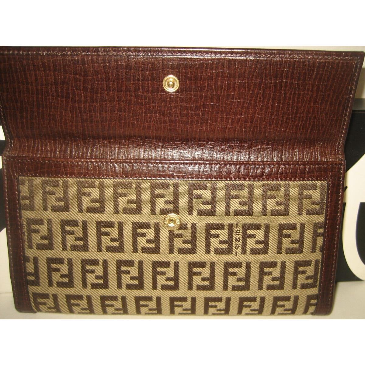 Fendi wallet  - Brown 9