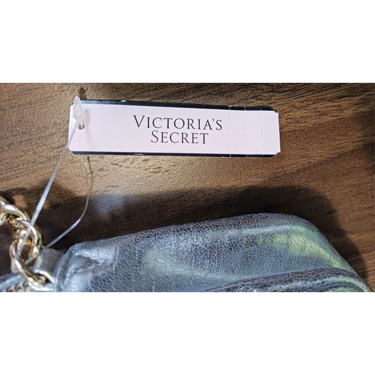 Victoria's Secret  bag  Victoria Secret One - Gold Handle/Strap, Gold Lining, Gold Hardware 0