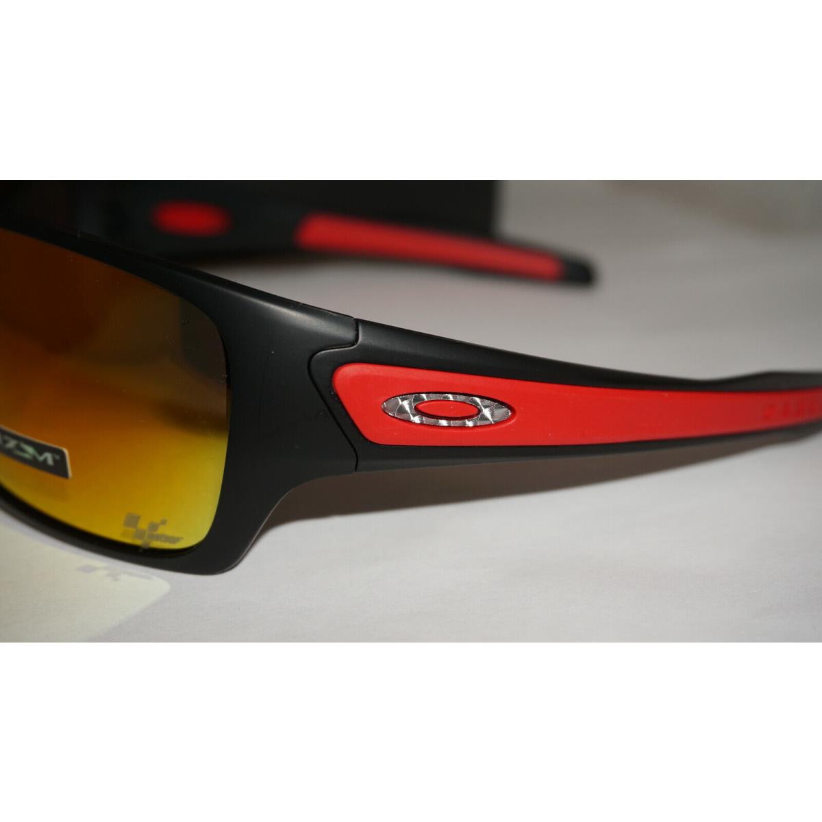 Oakley sunglasses  - Black Frame, Red Lens 7