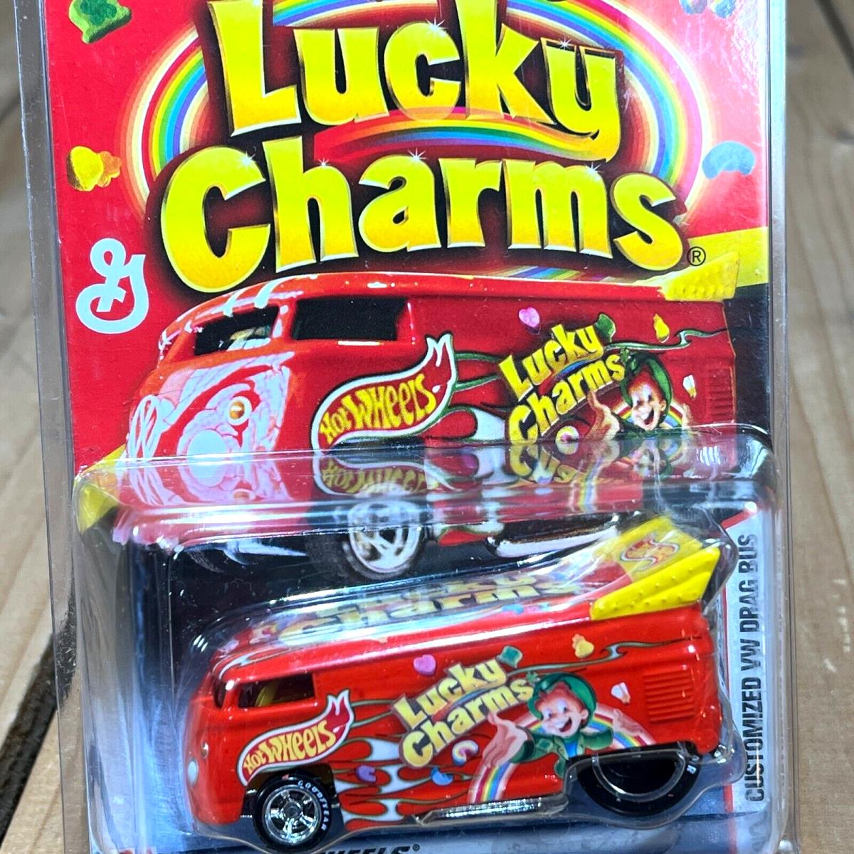 Hot Wheels Lucky Charms - VW Drag Bus - 1:64 Diecast w/ Real Riders Protector