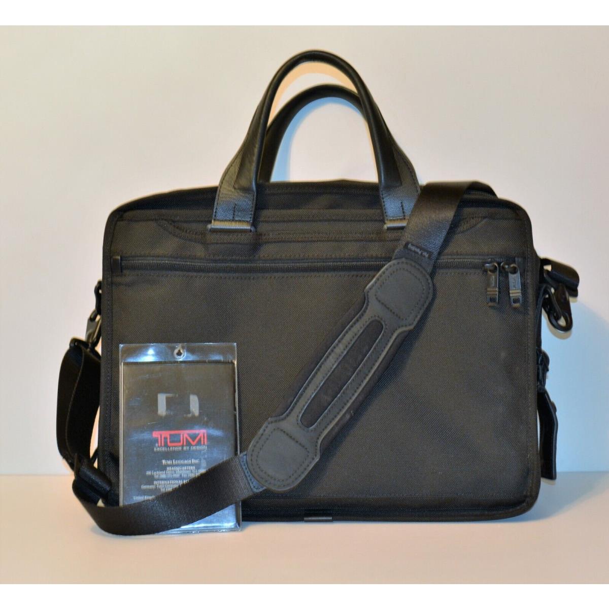 Tumi Style 904D Black Fxt Ballistic Expandable Organizer Shoulder Bag