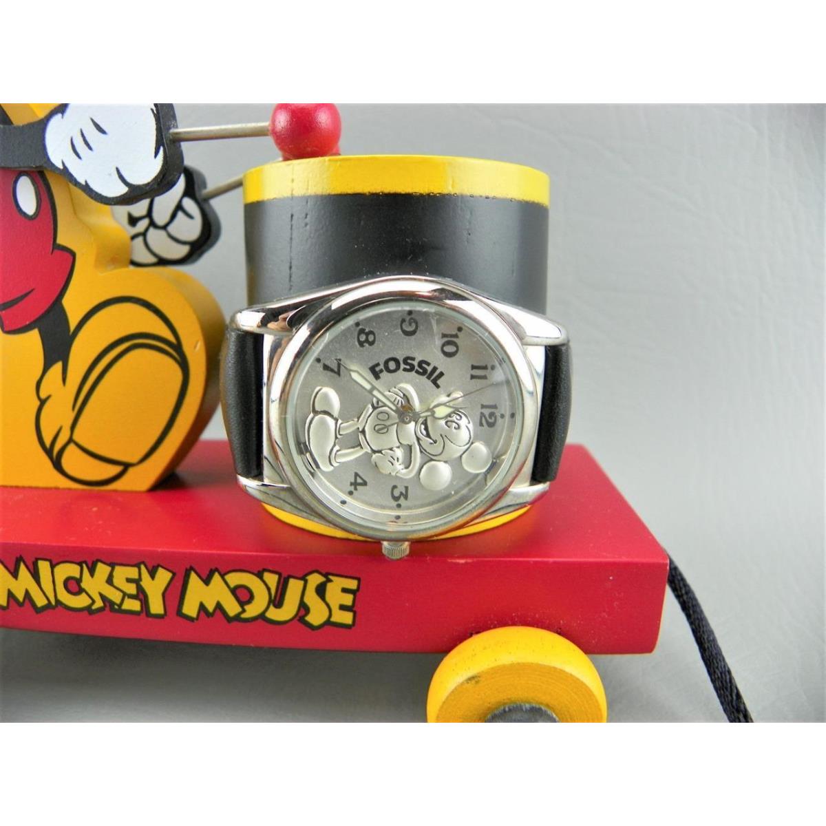 Vintage Disney Mickey Mouse Limited Edt. Fossil Watch w/ Wood Drum Display