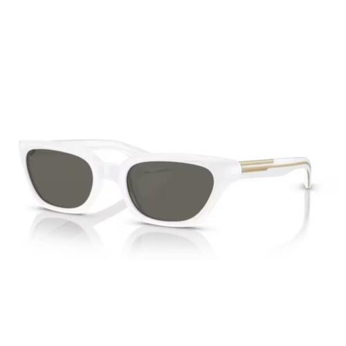 Oliver Peoples 0OV5512SU-1983C 1760R5 White/carbon Grey Women`s Sunglasses