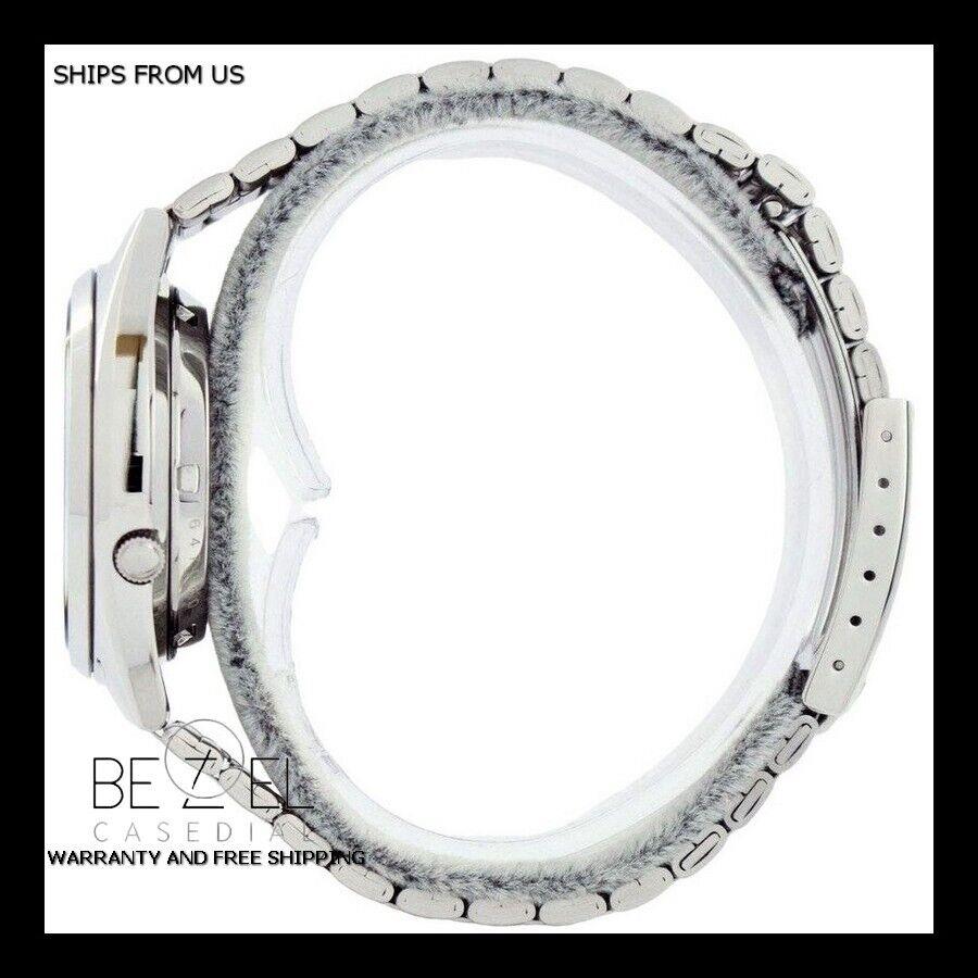 Seiko watch  - Black Dial, Silver Band, Silver Bezel