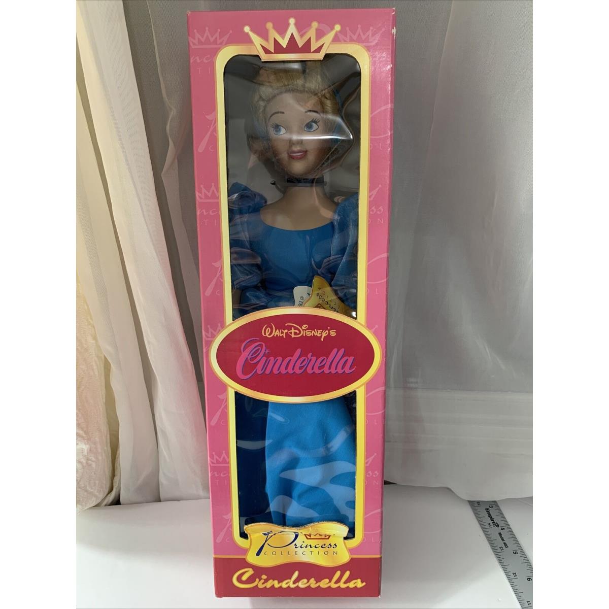 Walt Disney Princess Porcelain Collection Cinderella Great For Collectors 14 +